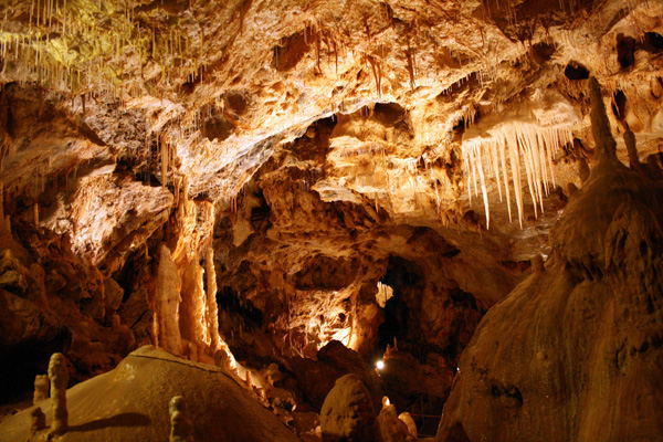 Загадочная пещера Пестера