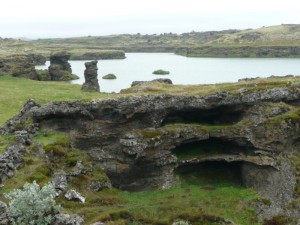 «Черная Крепость» в Исландии – удивительное творение природы