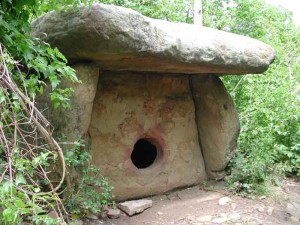 Дольмены – магические каменные «домики»