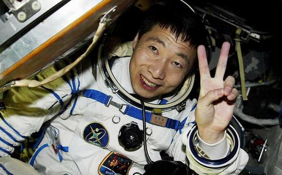 Китайский космонавт поведал миру о загадочном происшествии на орбите