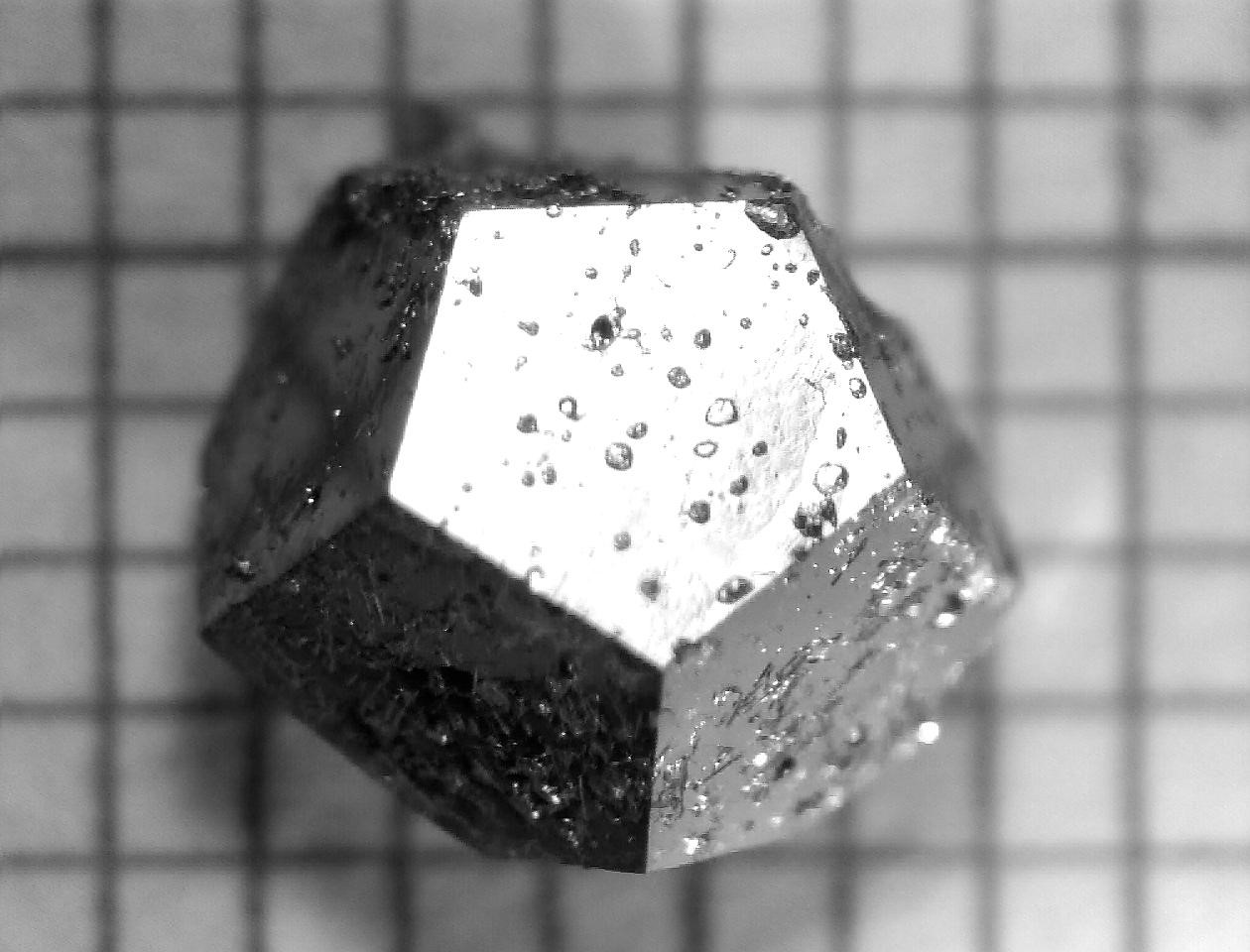 Невозможное возможно: метеоритные квазикристаллы