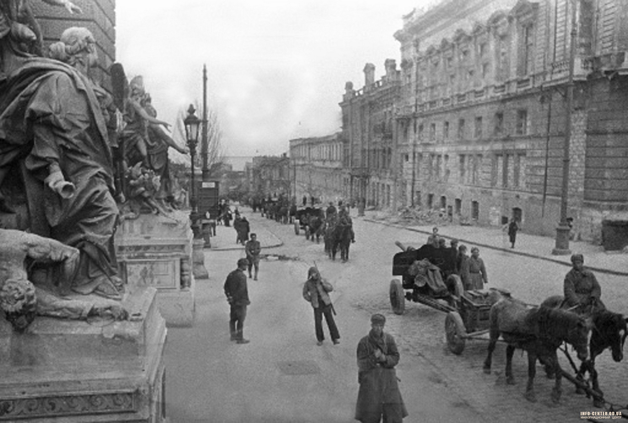 Одесса 10 апреля 1944 года. Одесса в 1944 году. Одесса город герой 1941.