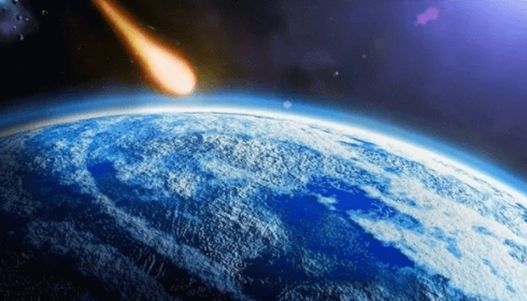 Несмотря на успокоения NASA метеориты всё прибывают