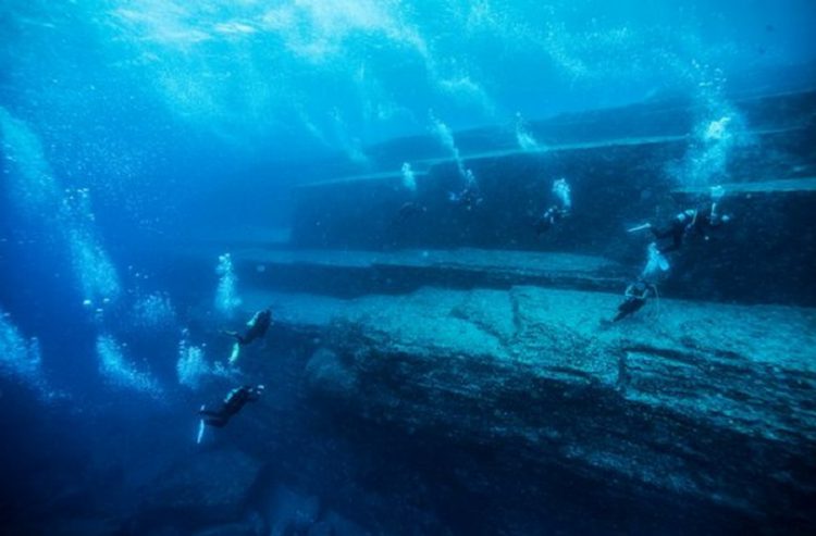 «Затонувшую пирамиду Атлантиды» обнаружили на дне Атлантического океана